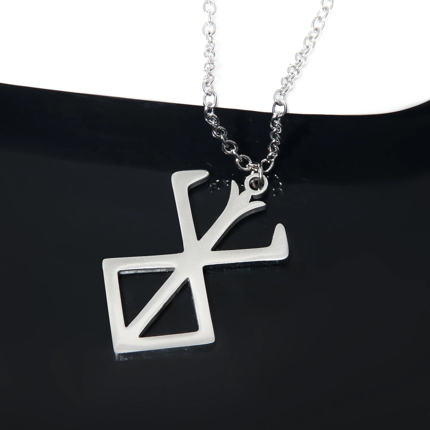 Berserk Mark of Sacrifice Chain 2mm 60-cm